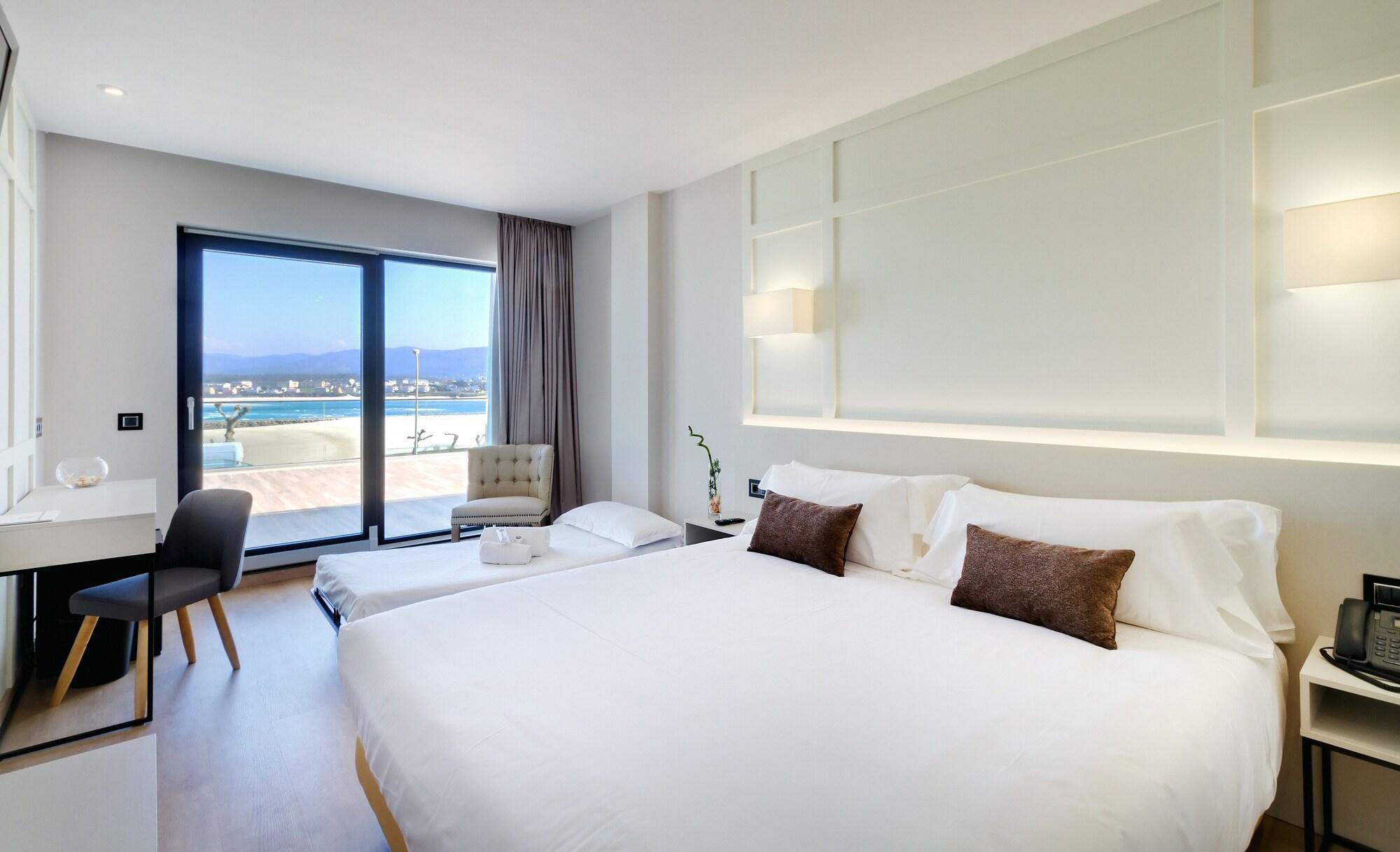 Oca Playa De Foz Hotel & Spa Экстерьер фото